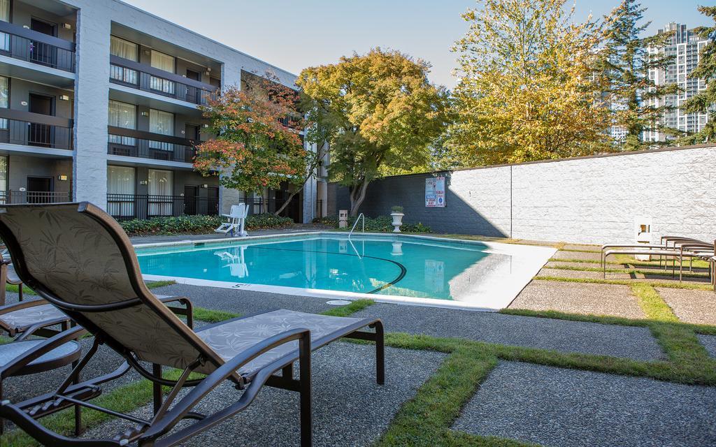 116, A Coast Hotel Bellevue